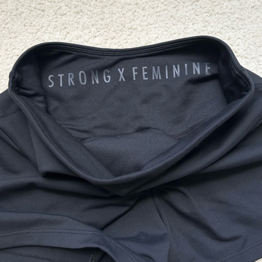 Ryderwear Animal scrunch Bum Black High-Waisted Shorts - Picture 3 of 10